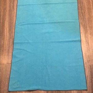 Manduka x Lululemon yoga towel
